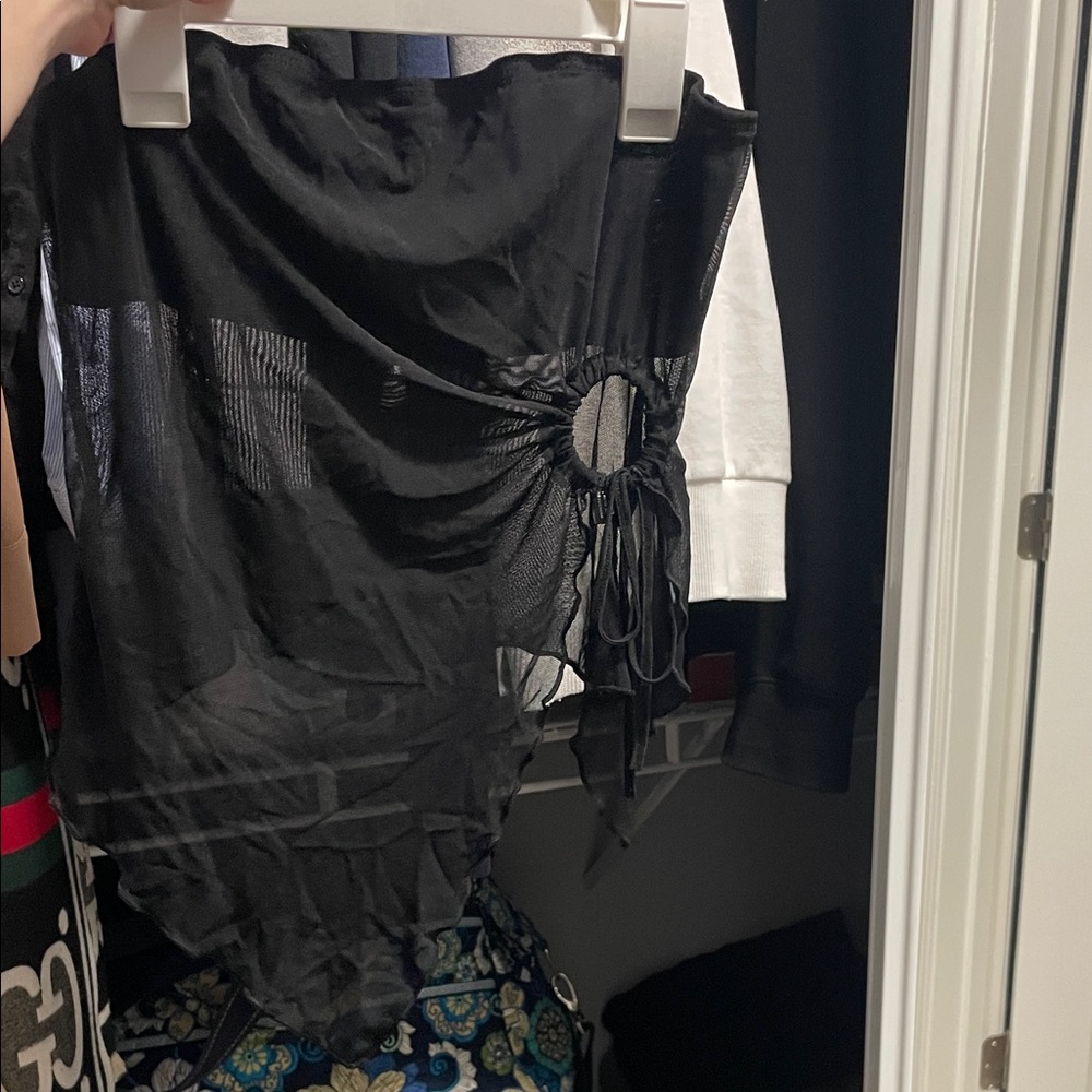 SHEIN Black Asymmetrical Top